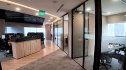 Gateway East (D7), Office #622731181